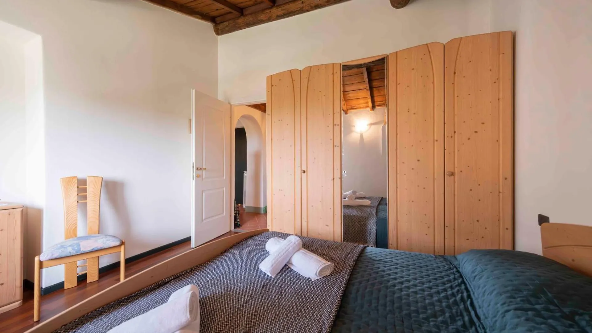 Al Castello Elegante Residenz Mit Schwimmbad Apartment Lazise