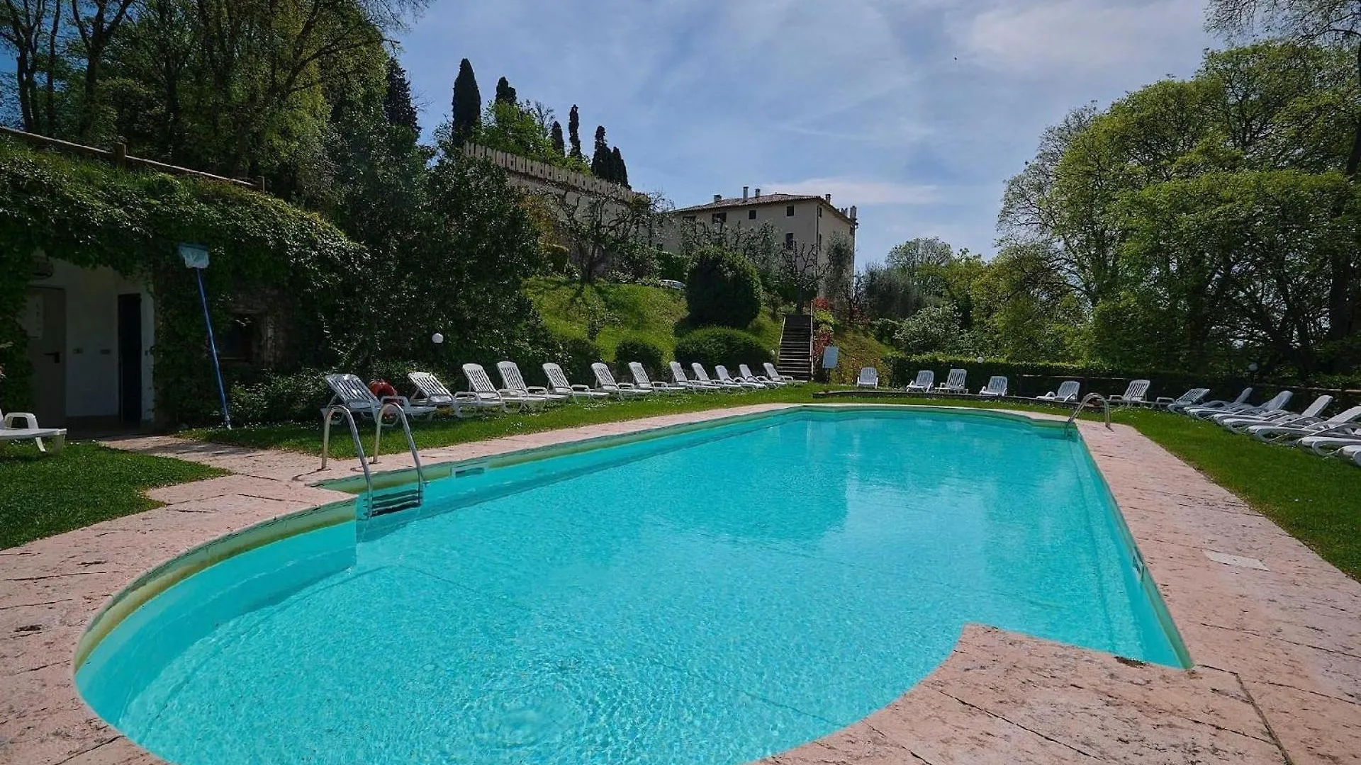 Al Castello - Elegante Residenz Mit Schwimmbad Apartment Lazise