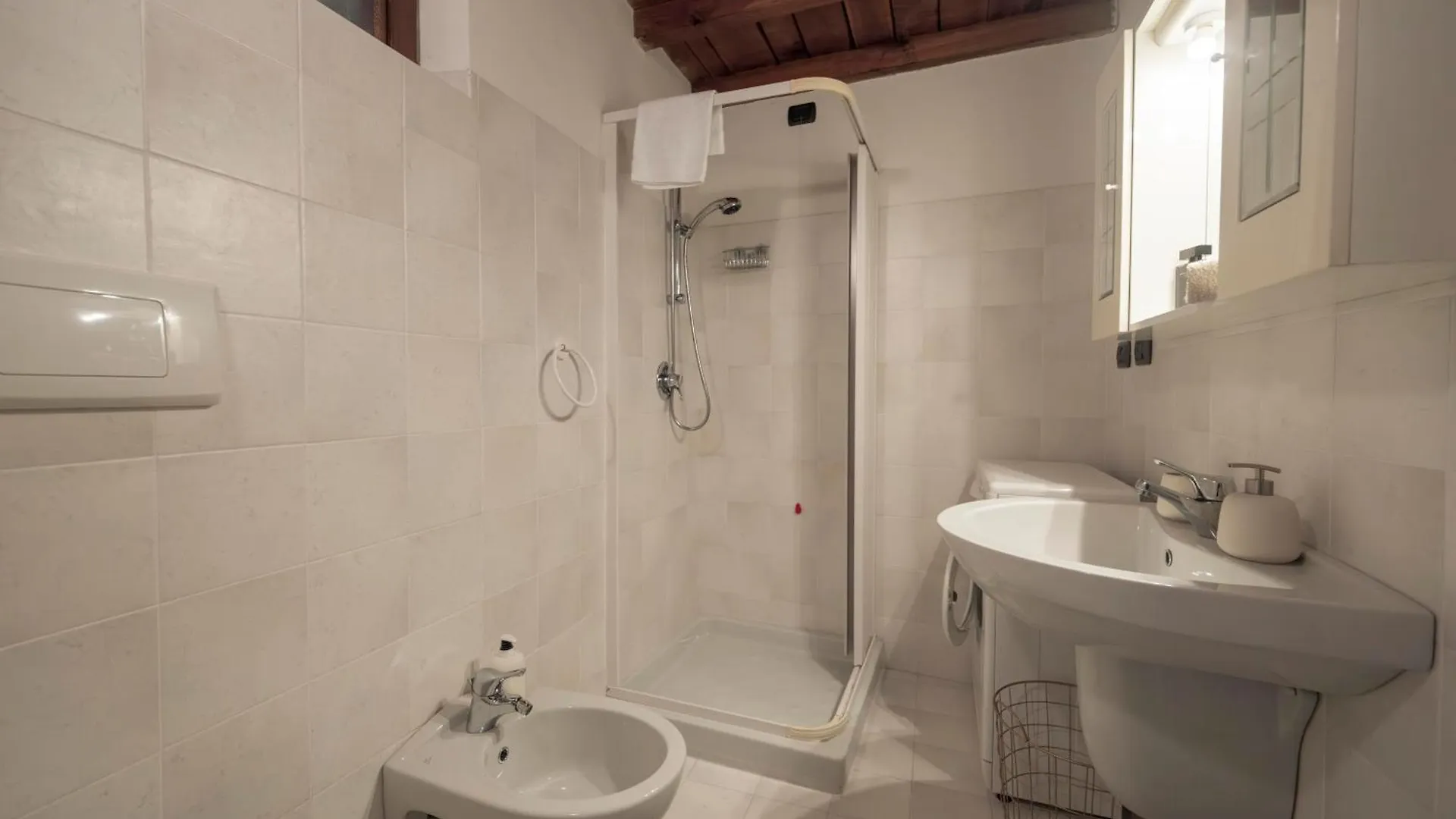 Al Castello Elegante Residenz Mit Schwimmbad Apartment Lazise